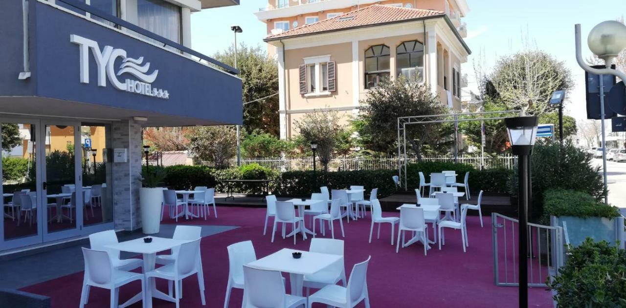 Tyc Hotel Viserbella di Rimini Εξωτερικό φωτογραφία